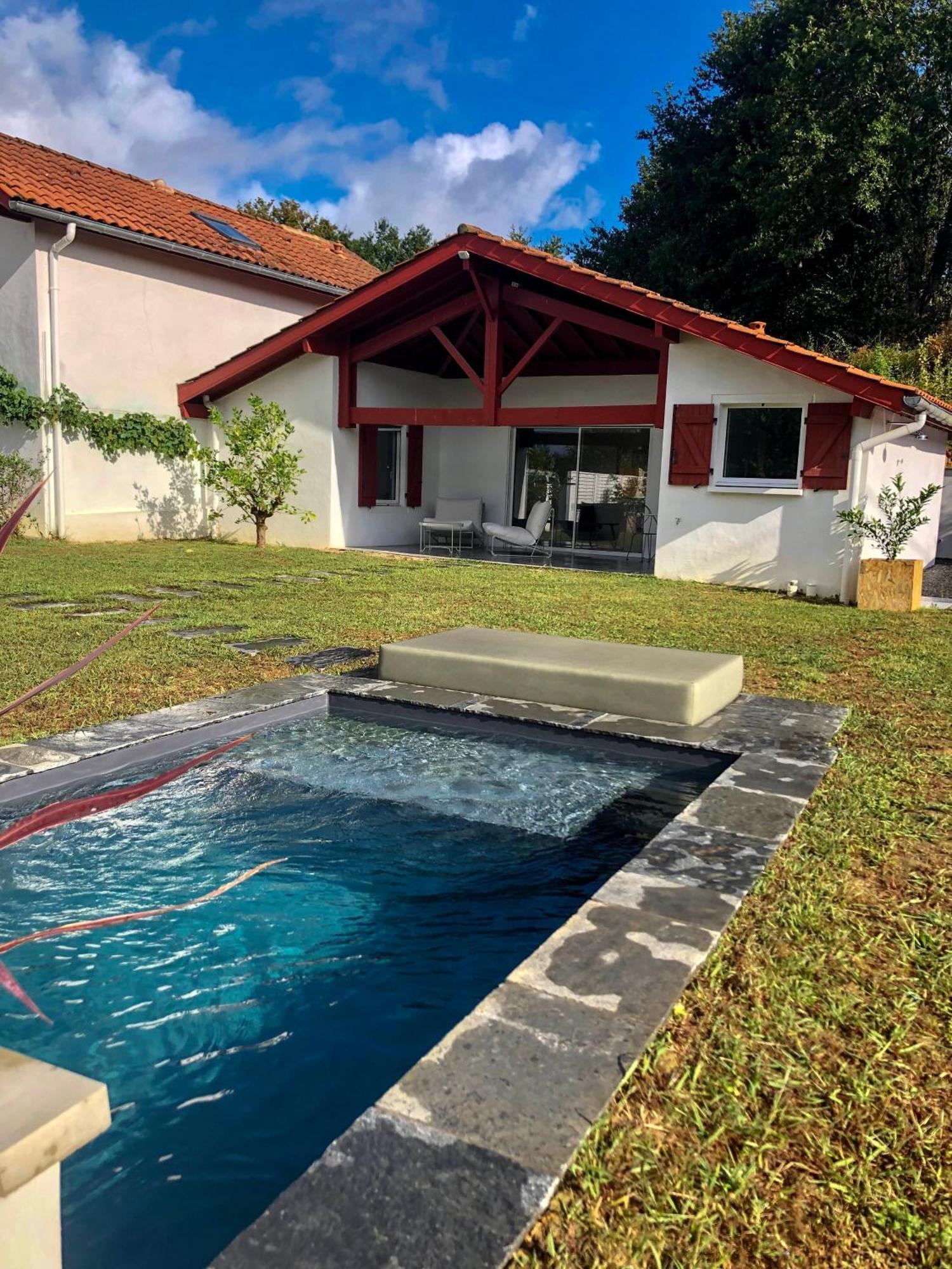 Hotel L'Adret Du Bois Sames Zewnętrze zdjęcie